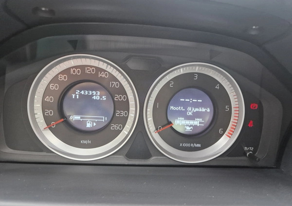 Volvo V70 cena 38000 przebieg: 244000, rok produkcji 2010 z Siedlce małe 704